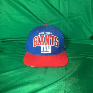 VINTAGE Mitchell & Ness NFL Giants Snapback *SUPER RARE*